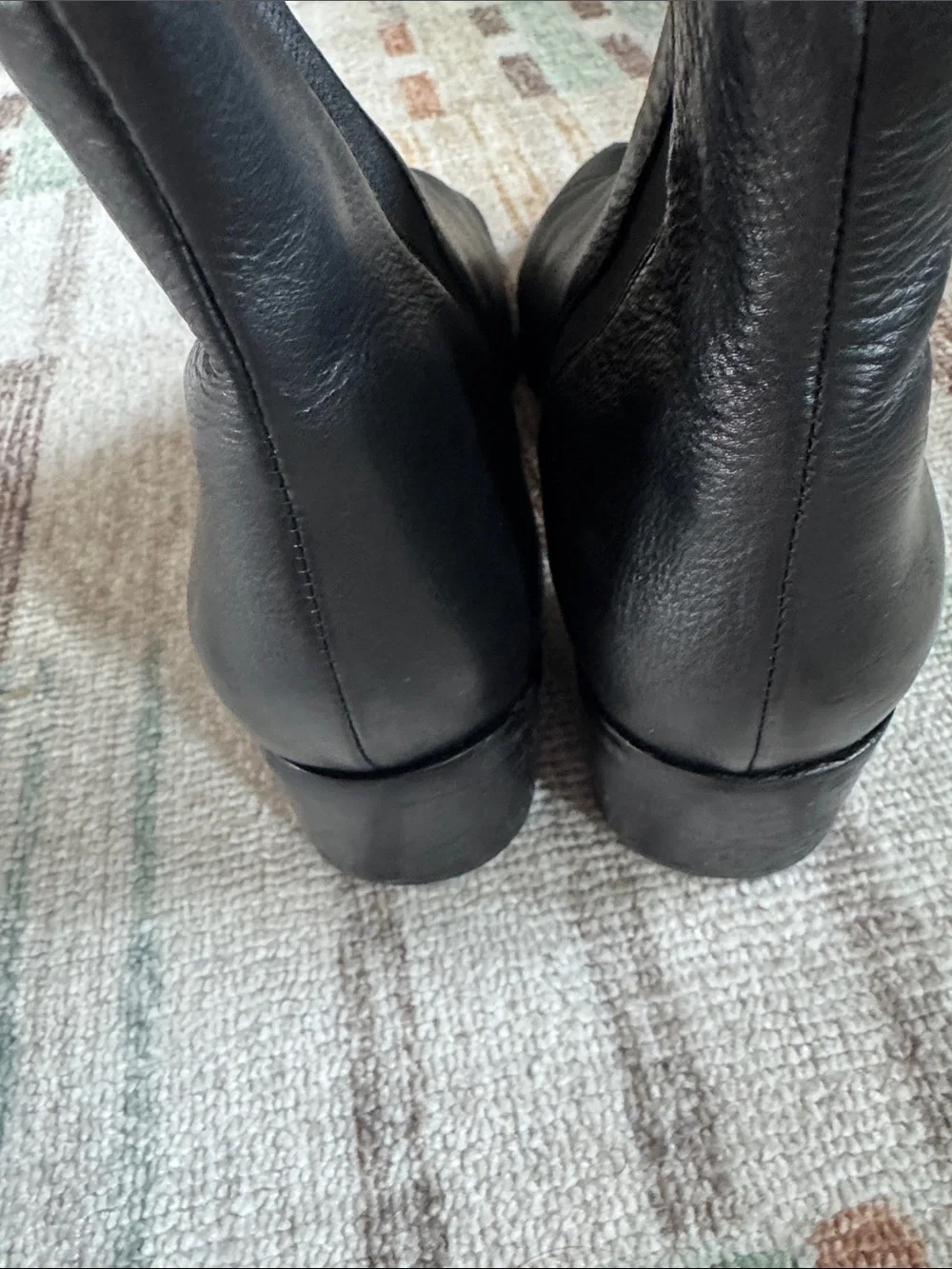 Marc Fisher Yale Black Pointed-Toe Leather Ankle Booties 9.5